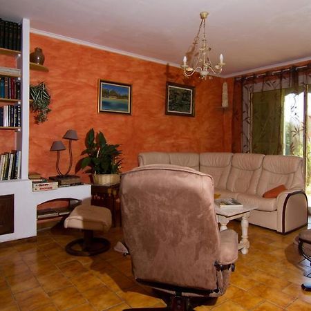 Le Gite Du Castellas Forcalqueiret Zewnętrze zdjęcie