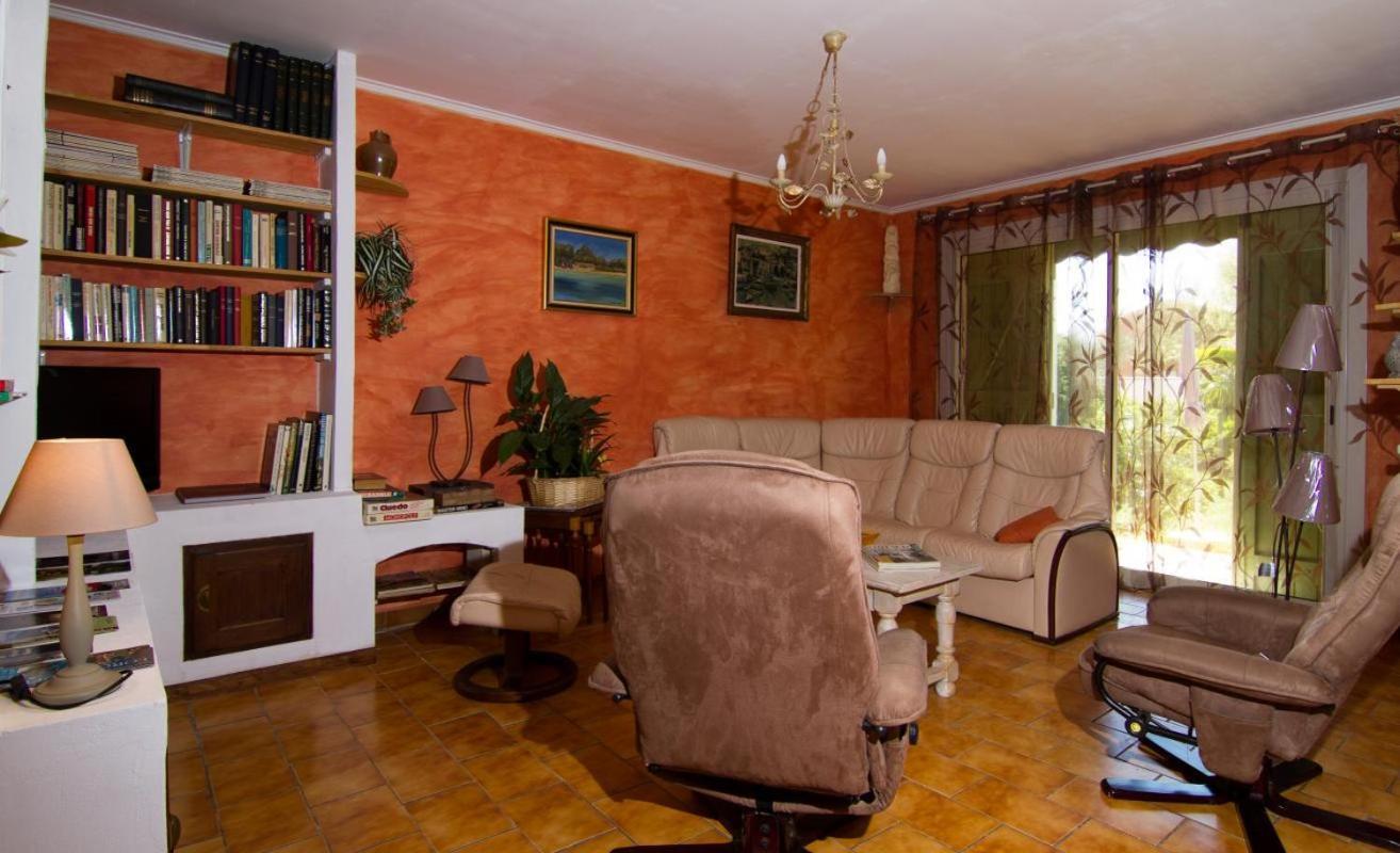 Le Gite Du Castellas Forcalqueiret Zewnętrze zdjęcie